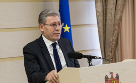 Mihai Ghimpu comentează graba din Parlament
