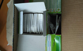 Контрабандные сигареты в пакете отправленном в Израиль ФОТО