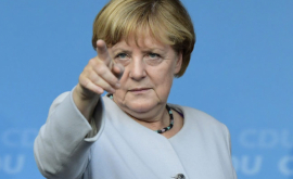 Меркель захотела тесного контакта с Макроном