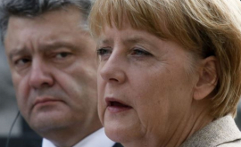 Меркель Перемирия на Донбассе нет
