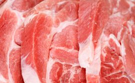 Carne de porc de calitate dubioasă urma să ajungă în piețele din țară