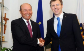 Băsescu face glume după reținerea lui Chirtoacă
