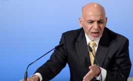 Афганский президент призвал талибов встать на путь мира