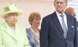 Супруг королевы Великобритании выписан из больницы
