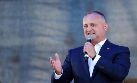 Dodon adresează felicitări unui partid din Moldova