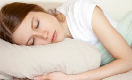 De ce este bine să dormi pe partea stîngă