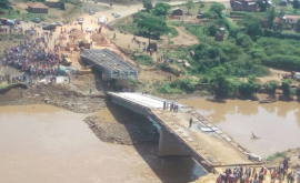 Un pod de 12 milioane de euro sa prăbușit înainte de a fi finalizat FOTO