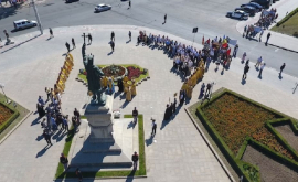În ziua comemorării lui Ștefan Cel Mare Dodon a condus Drumul Crucii VIDEO FOTO
