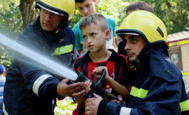 Спасательные операции в детском лагере ВИДЕО