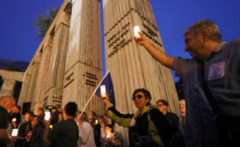 O mare de lumînări în Polonia în apărarea independenței justiției