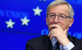 Gafa lui Juncker Ia închis telefonul lui Merkel VIDEO