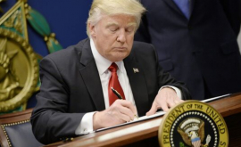 Trump a semnat legea care înăsprește sancțiunile împotriva Rusiei