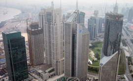 Мираж с небоскребами из соседнего мегаполиса попал на видео в Китае ВИДЕО