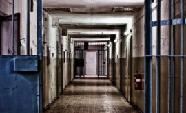 Convorbiri de durată fără escortă întrevederi lungi noi condiții în penitenciarele din țară 