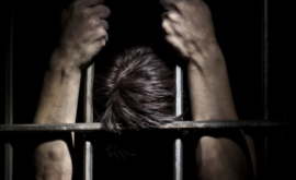 Полицейский из Унген приговорен к длительному сроку тюремного заключения за пытки