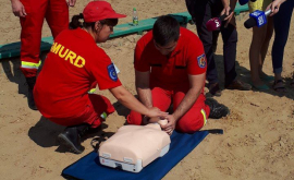 Спасательная операция на пляже ВИДЕО