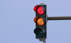 Atenție semafor nefuncțional în capitală și flux majorat de transport
