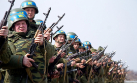 Общественники проводят сбор подписей за вывод российских войск из Приднестровья