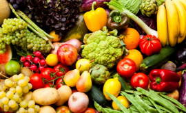 На рынке цены на некоторые овощи и фрукты выросли