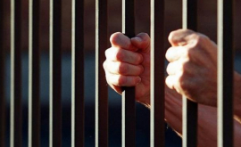 Un bărbat condamnat la 10 luni de închisoare a fost eliberat după 10 ani