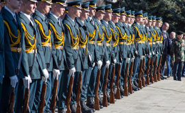 Два генерала США удостоены наград Национальной армии Молдовы