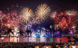 Foc spectaculos de artificii în Hong Kong VIDEO
