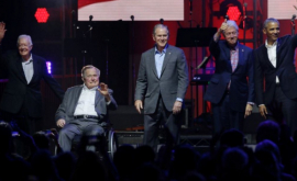Cinci foști președinți ai SUA au urcat pe scena unui concert VIDEO