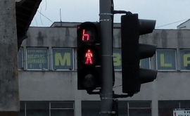 La o intersencție din capitală nu funcționează semaforul