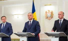 Опрос Что думают молдаване о войне между президентом и правительством