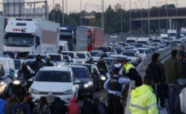 Grevă în Catalonia mai multe autostrăzi și trenuri blocate