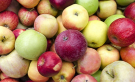 Фура с молдавскими яблоками попала в ДТП в Румынии 