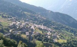 Власти швейцарского города предложат деньги за переезд туда