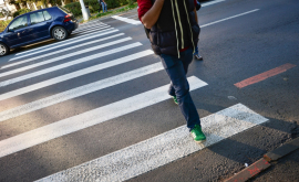 Новый урок правил дорожного движения от столичных водителей ВИДЕО