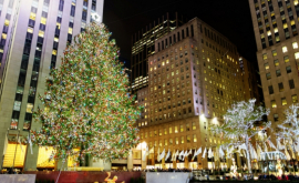 Tradiţie respectată Sau aprins luminiţele pe Pomul de Crăciun din New York VIDEO