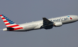 O eroare a lăsat compania American Airlines fără piloți de sărbători