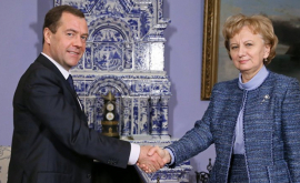 Гречаная поздравила Медведева с годовщиной