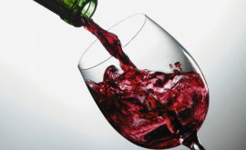 Бокал красного вина полезен для зрения