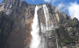 Самый высокий водопад в мире ФОТО