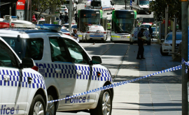 Panică în Australia o maşină a intrat în mulţime