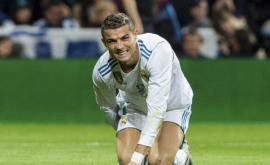 Cristiano Ronaldo şia surprins fanii cu un nou look înainte de El Clasico FOTO