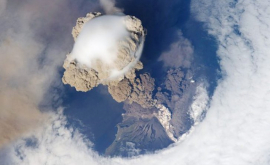 Imagini spectaculoase Cele mai impresionante erupții vulcanice FOTO