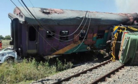Accident grav după o coliziune între un tren şi un camion în Africa de Sud VIDEO
