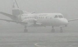 Изза густого тумана отменены и задержаны авиарейсы