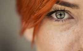 На какие болезни указывают покрасневшие глаза или нависшие веки