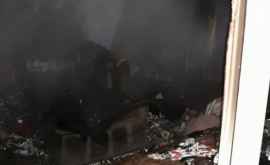 Пожар уничтожил квартиру на Рышкановке