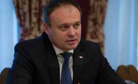 Candu susține că Rusia eliberează paşapoarte locuitorilor din Transnistria