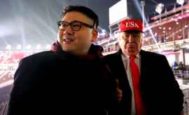 Nici nu ai zice că nu sînt ei Sosiile lui Kim Jongun și Trump au făcut senzație la JO VIDEO