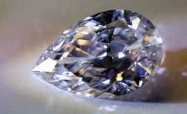 La o licitație de la Londra va fi vîndut un diamant extrem de rar întîlnit