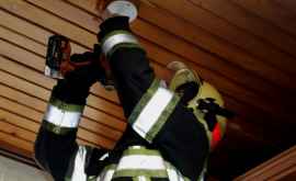 Peste 400 de detectoare de fum au ajuns în casele mai multor familii VIDEO