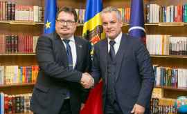 Detalii despre întrevederea lui Plahotniuc cu ambasadorul UE la Chişinău